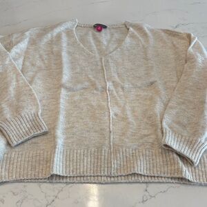 Vince Camuto Cream V-Neck Sweater